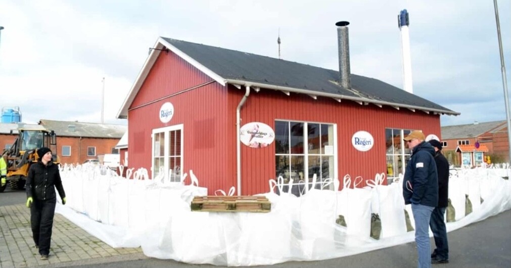 Sandbags deployed during 2017 storm surge Faaborg_Røgeri_Café_Denmark_sandbags